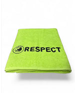 Lade das Bild in den Galerie-Viewer, UEFA RESPECT Badetuch – 150 x 90 cm
