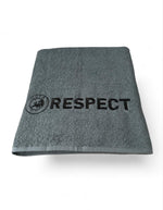 Lade das Bild in den Galerie-Viewer, UEFA RESPECT Badetuch – 150 x 90 cm
